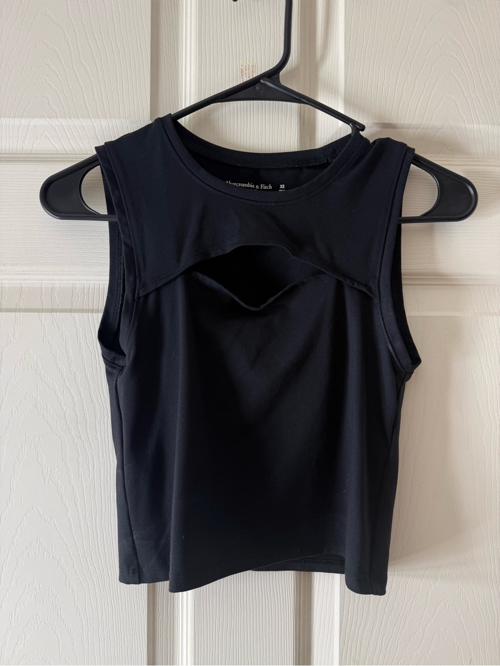 Abercrombie & Fitch Black Sleeveless Cutout Crop Top